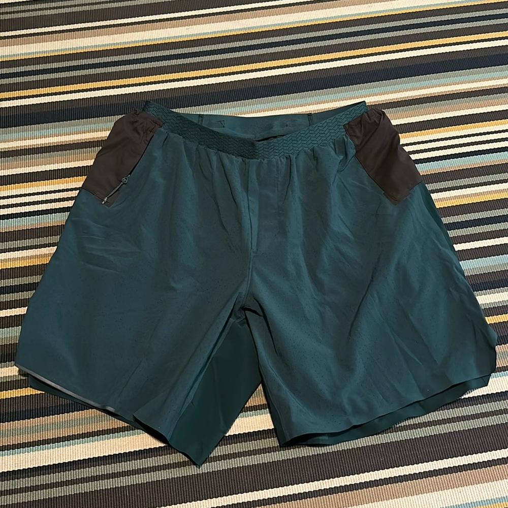 lululemon trail short 7”